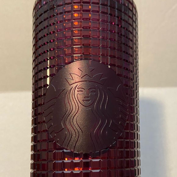 NEW - Starbucks 2020 Holiday Edition Tumbler - Picture 2 of 8